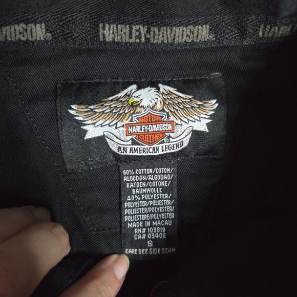 Harley-Davidson Shirt - Like New Condition - Size S - Picture 7 of 11